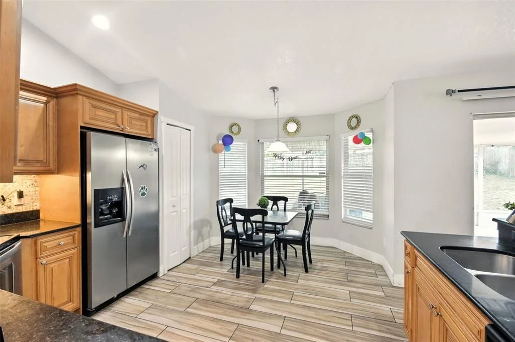 Photo of 6084 BROOKHILL CIRCLE