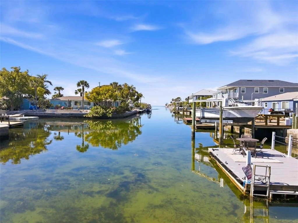 Photo of 6424 BOATYARD DRIVE