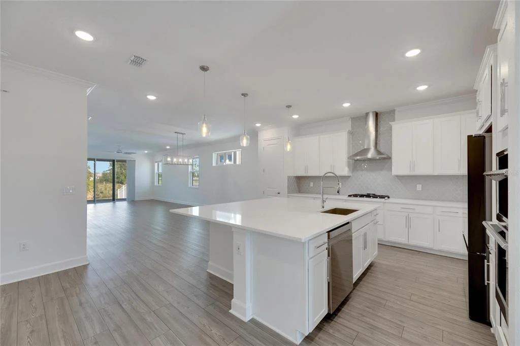 Photo of 923 SIGNET DRIVE