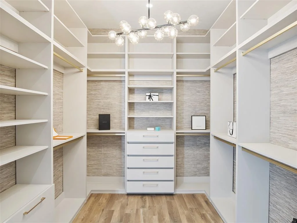 Photo of 5138 FAIRWAY OAKS DR