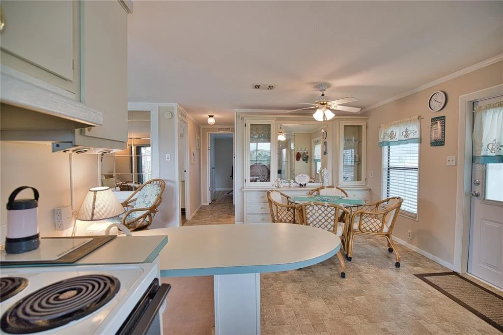 Photo of 632 LA JOLLA CIRCLE