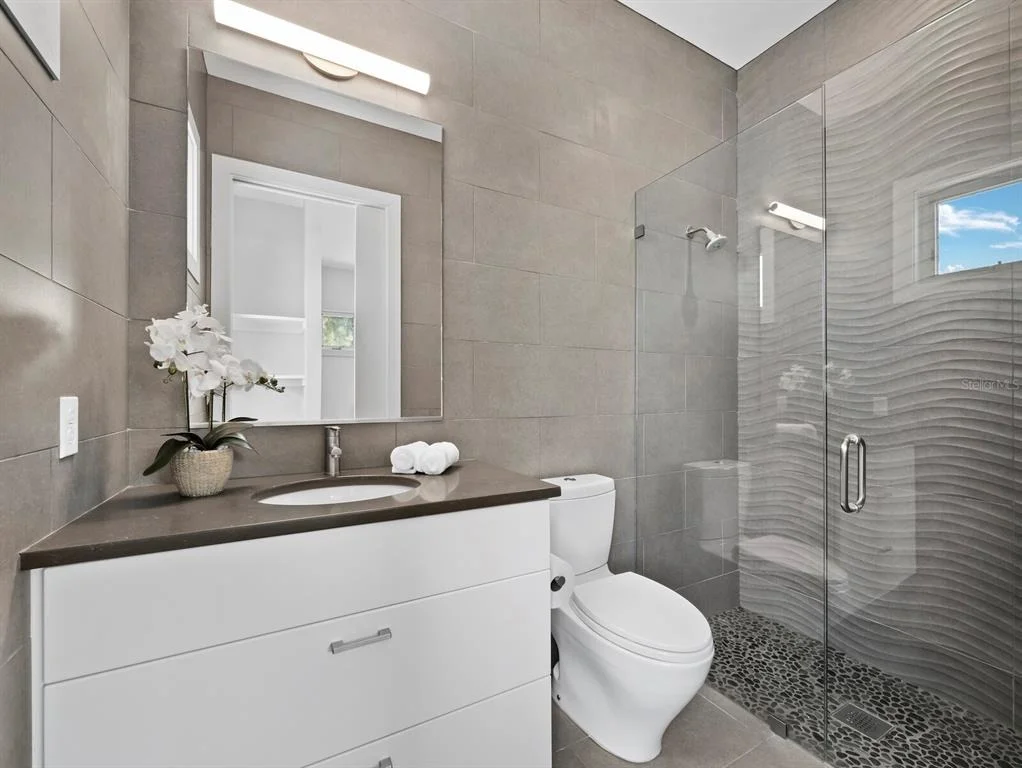 Photo of 471 ISLAND CIRCLE