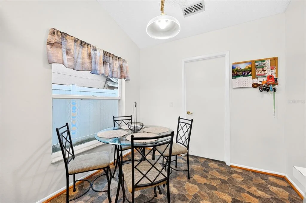 Photo of 1464 CRAWFORD DRIVE