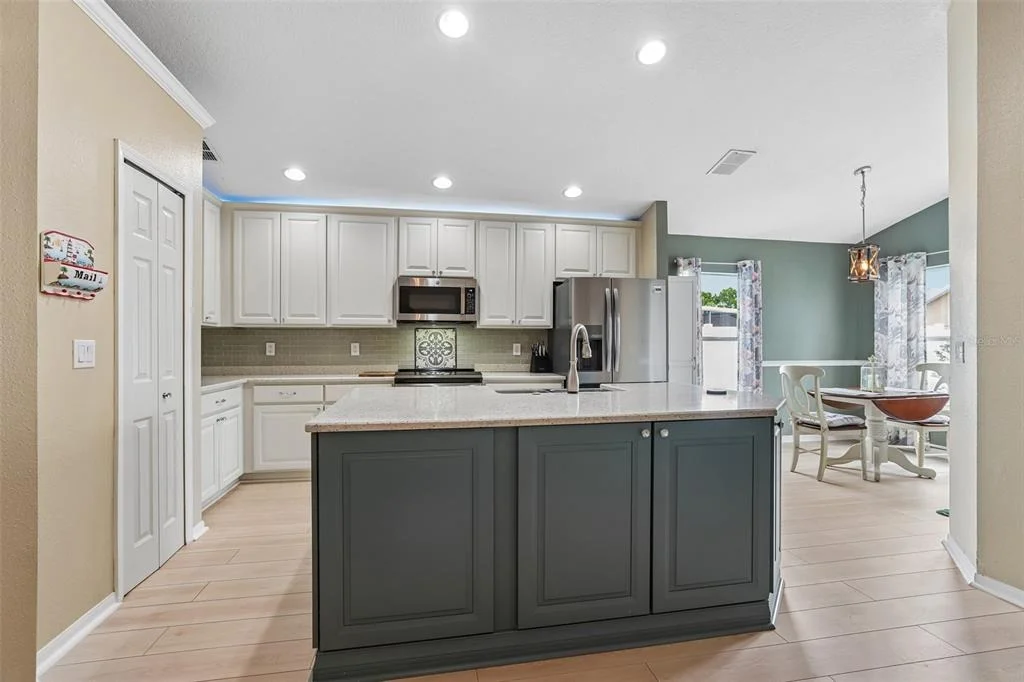 Photo of 2546 ARROWPOINTE DRIVE