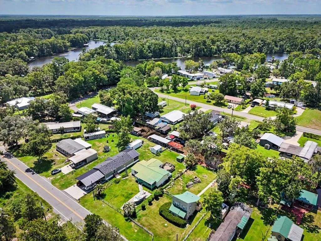 Photo of 104 EDGEWATER ROAD