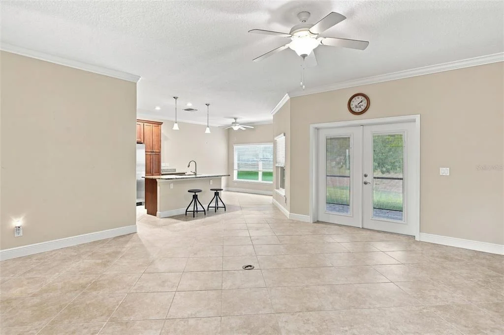 Photo of 555 DOWLING CIRCLE