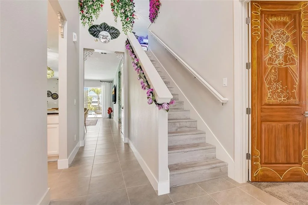 Photo of 7458 GATHERING DRIVE