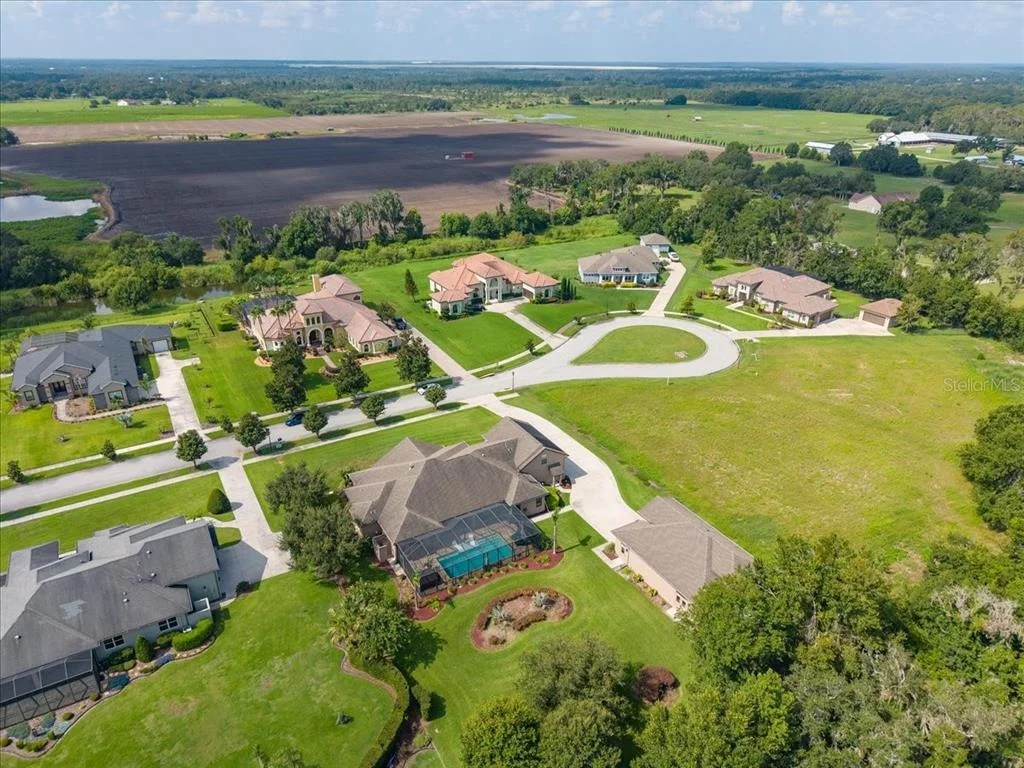 Photo of 408 HAWK TALON DRIVE