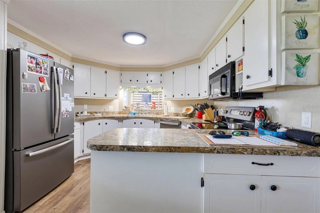 Photo of 412 VIVAR