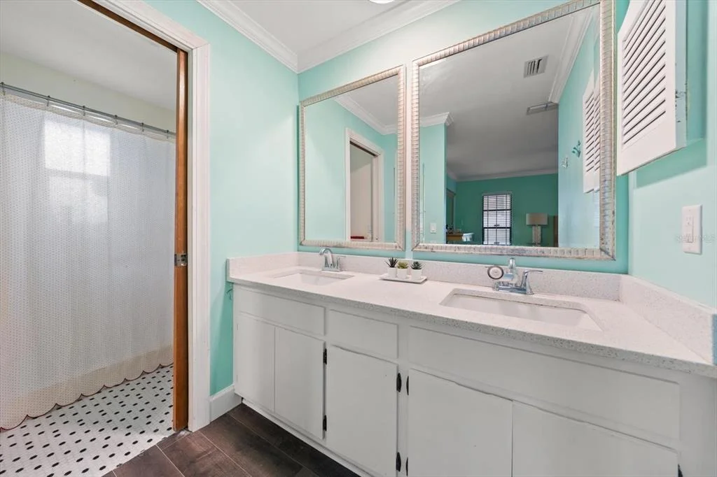 Photo of 521 MERAVAN DRIVE
