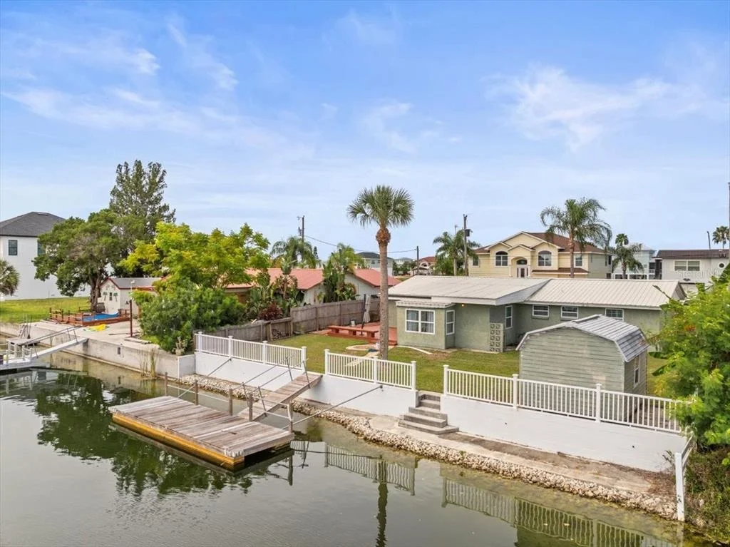 Photo of 3408 CRAPE MYRTLE DRIVE