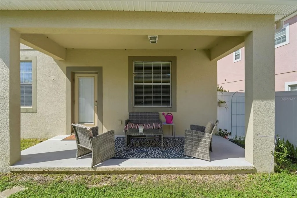 Photo of 6829 SUNDROP STREET