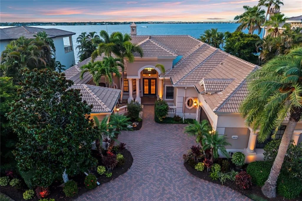 Photo of 3803 HAWK ISLAND DRIVE