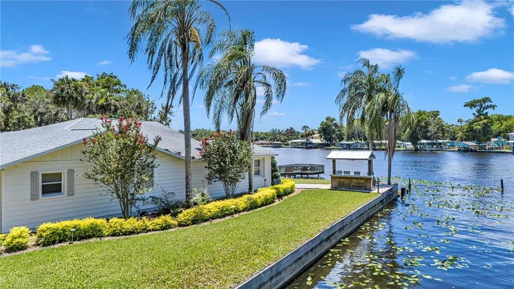 Photo of 1645 SPRING GARDEN DRIVE