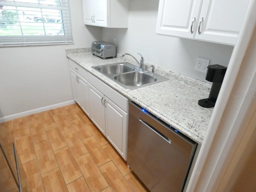 Photo of Unit 9G at 1701 PINEHURST ROAD