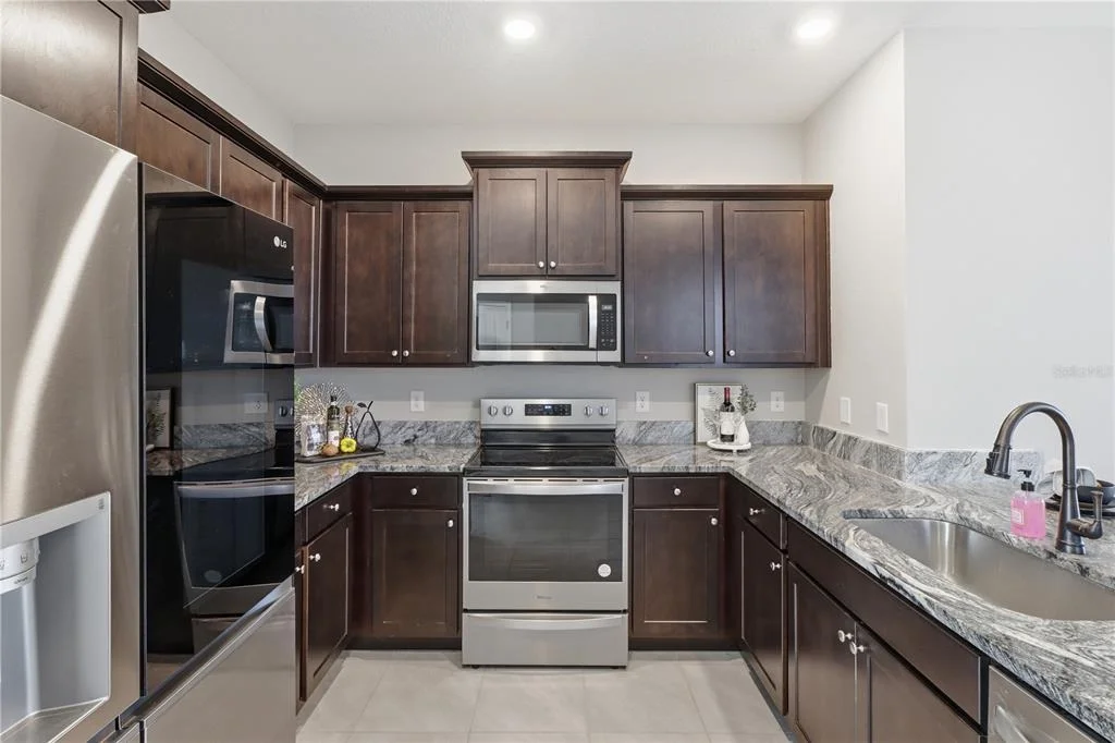 Photo of 5541 NW 40TH LOOP