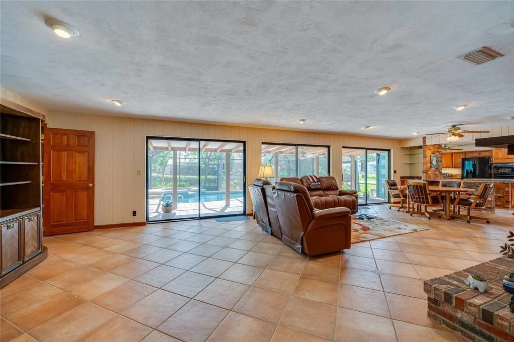 Photo of 697 JOHN ANDERSON DRIVE