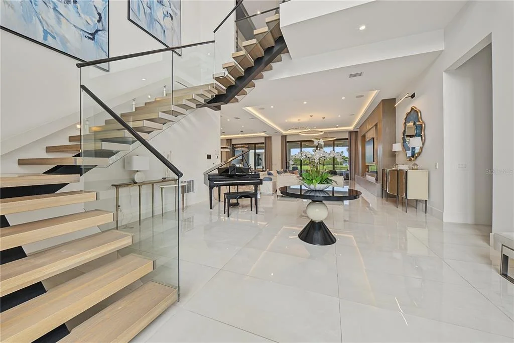 Photo of 900 GOLDEN BEAR DRIVE