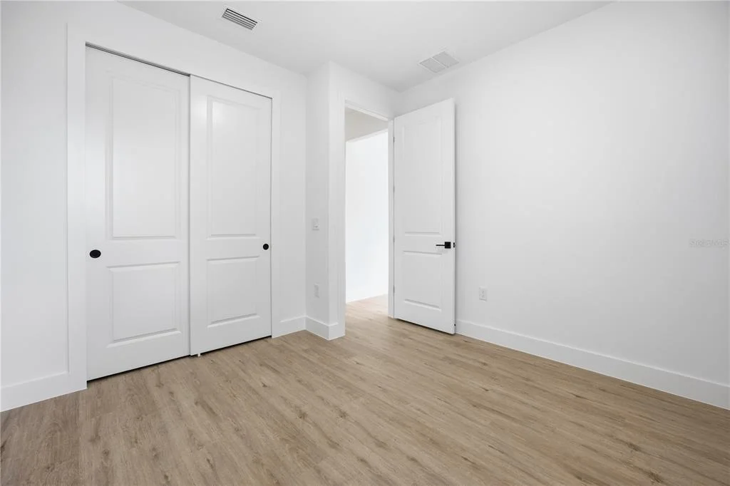 Photo of 1 OAK TRAIL