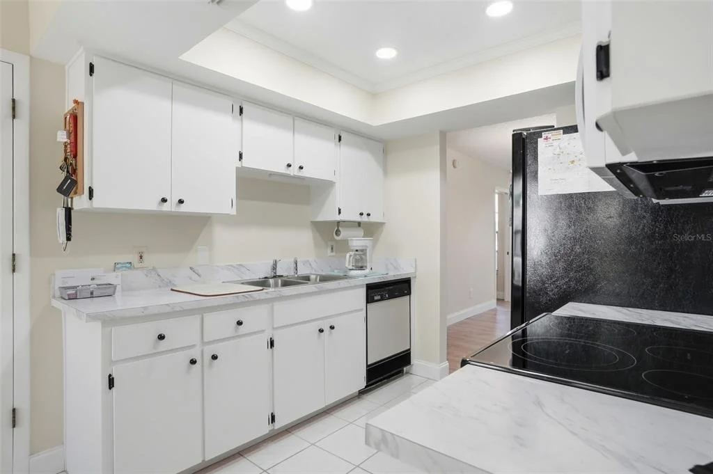 Photo of 6575 BRAMBLELEAF DRIVE