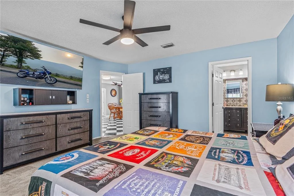 Photo of 460 CHAMPAGNE CIRCLE