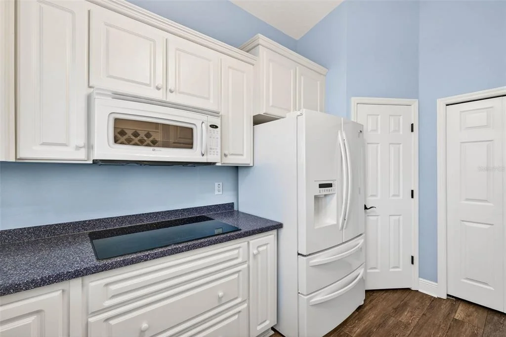 Photo of 821 BLUE HERON BOULEVARD