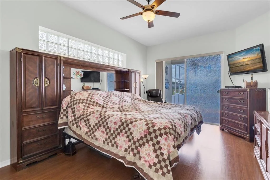 Photo of 8303 CORAL CREEK LOOP