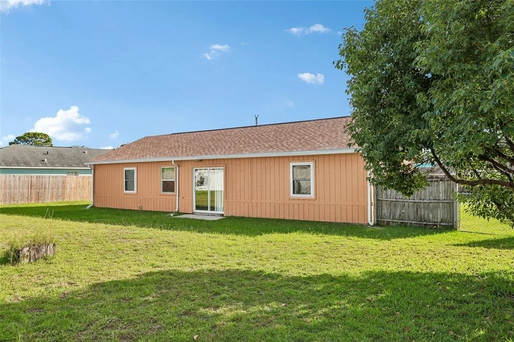 Photo of 3280 AMBASSADOR AVENUE