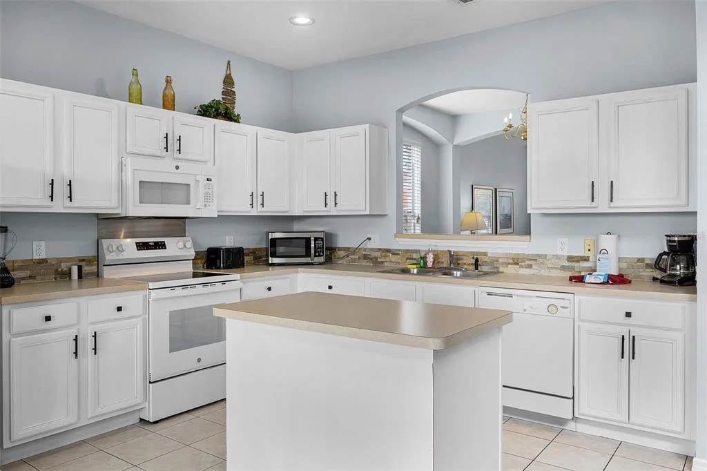 Photo of 321 ROSSO DRIVE