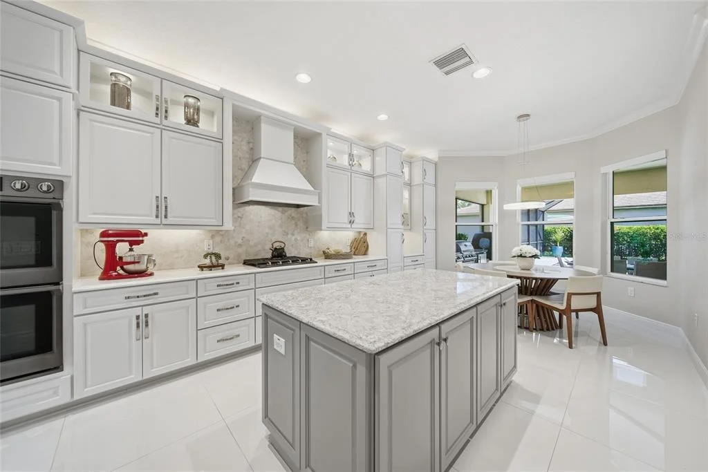Photo of 2420 COCO PALM CIRCLE