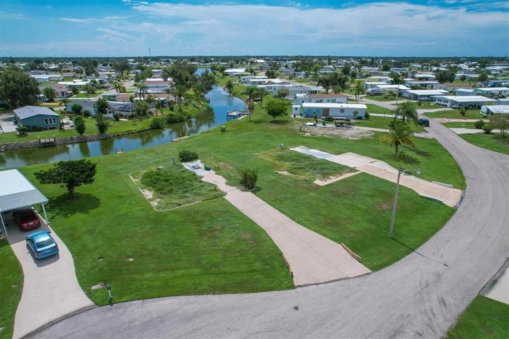 Photo of 1308 SANDERLING DRIVE
