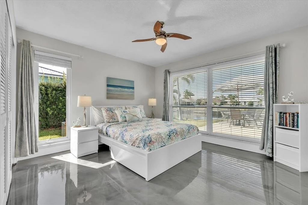 Photo of 2424 ROSA LANE