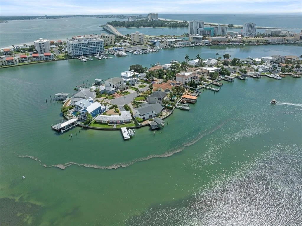 Photo of 290 BAYSIDE DRIVE