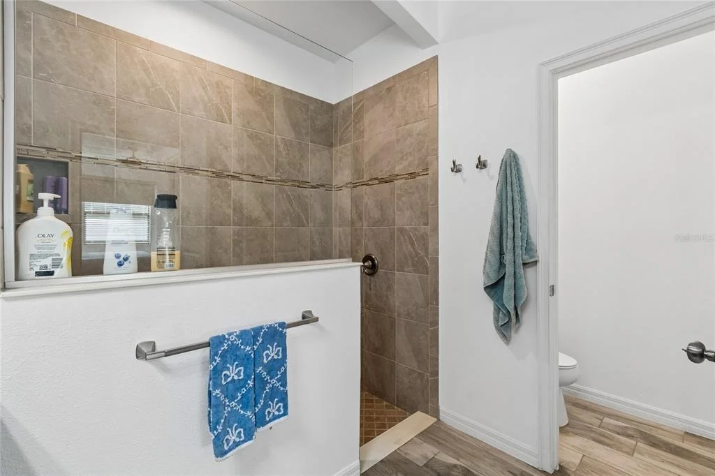 Photo of 943 OLD WINDSOR WAY