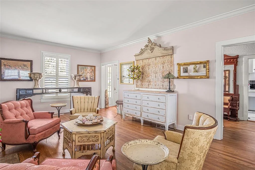 Photo of 102 PALMORA BOULEVARD