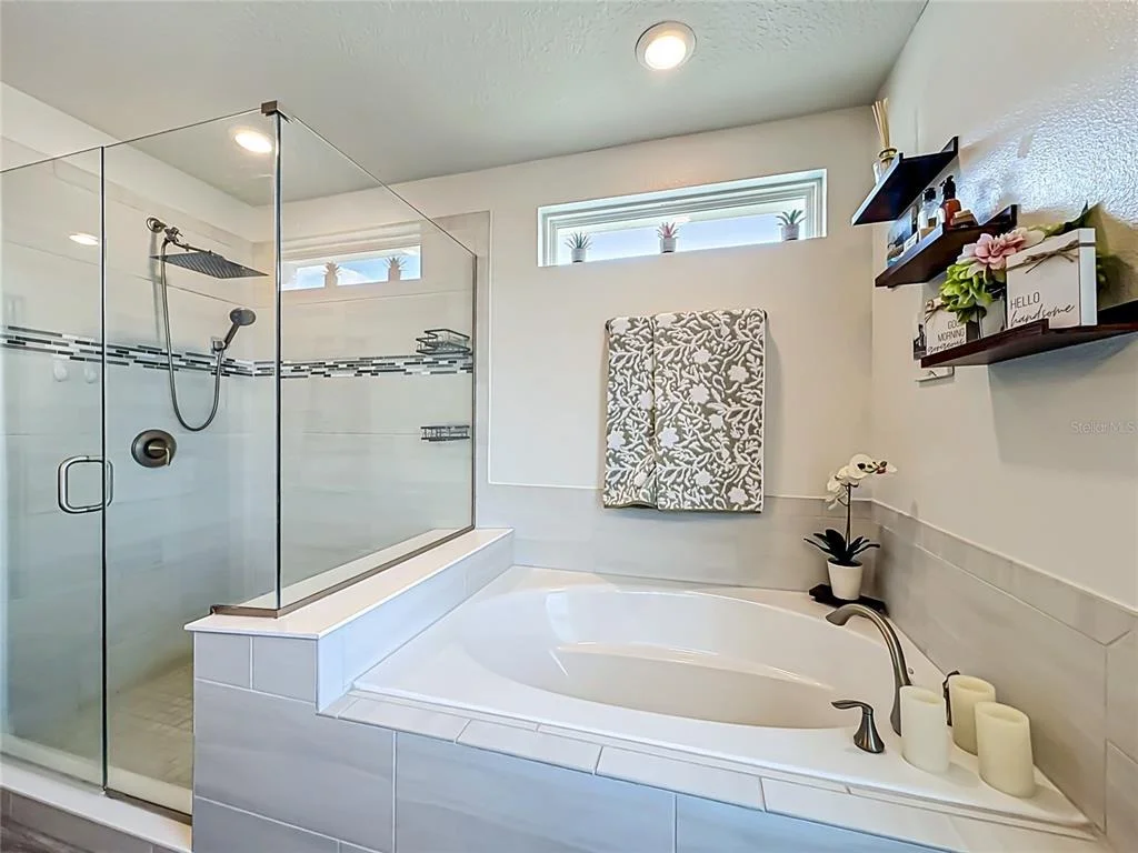 Photo of 2323 NUTHATCH STREET