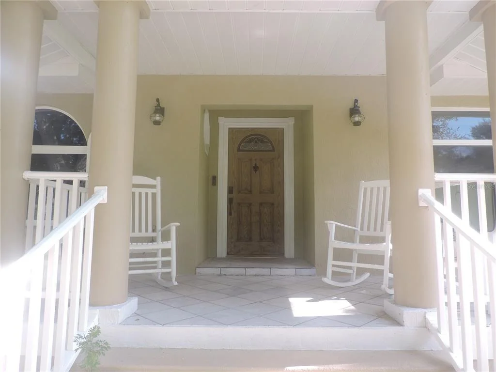 Photo of 905 COLONIAL ROAD