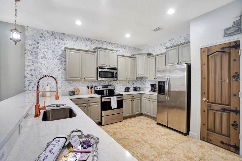 Photo of 1430 THUNDERBIRD ROAD