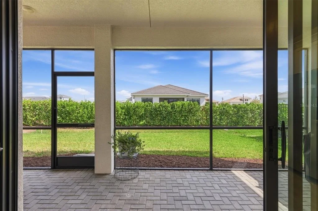 Photo of 4939 CAROVA WAY