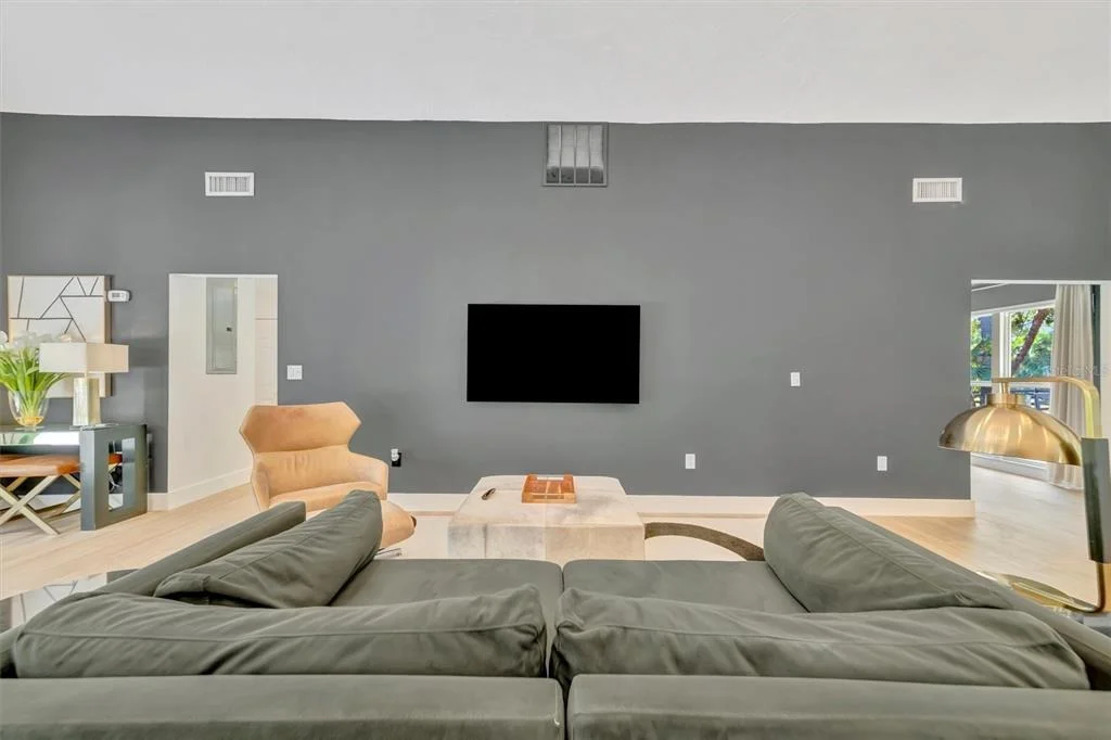 Photo of 403 LONGBOW TRAIL