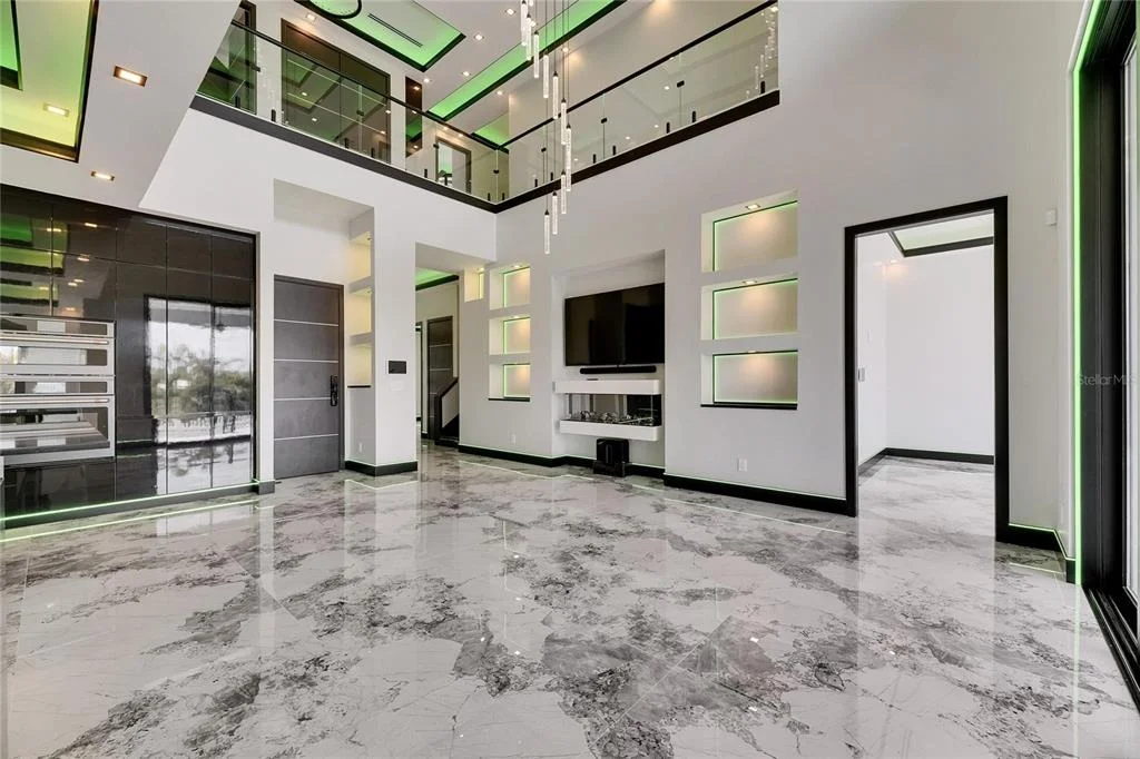 Photo of 6526 SIMONE SHORES CIRCLE