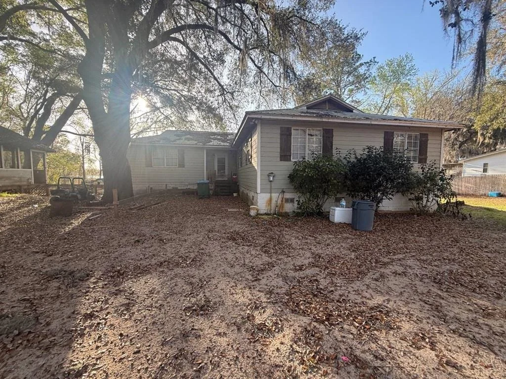 Photo of 101 WALKER DRIVE