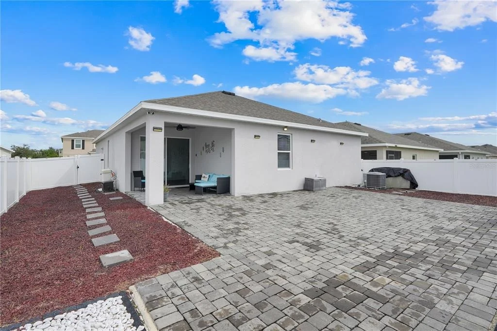 Photo of 935 BENJAMIN TRAIL