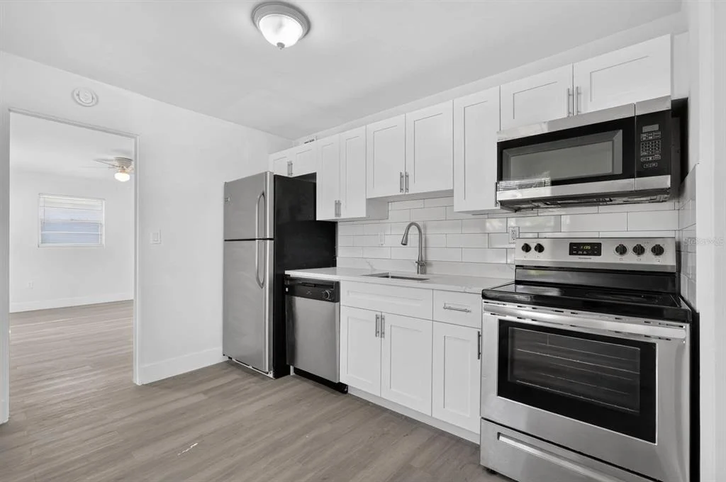 Photo of 2425 ANASTASIA DRIVE
