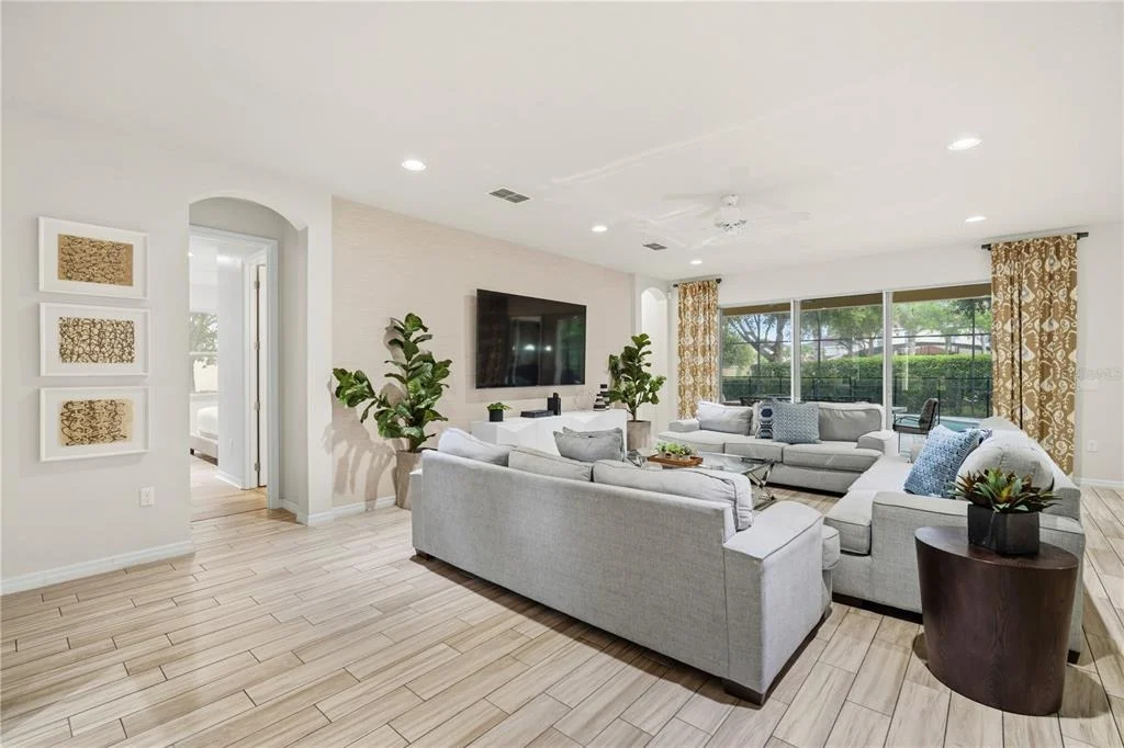 Photo of 4007 OAKRISE LOOP
