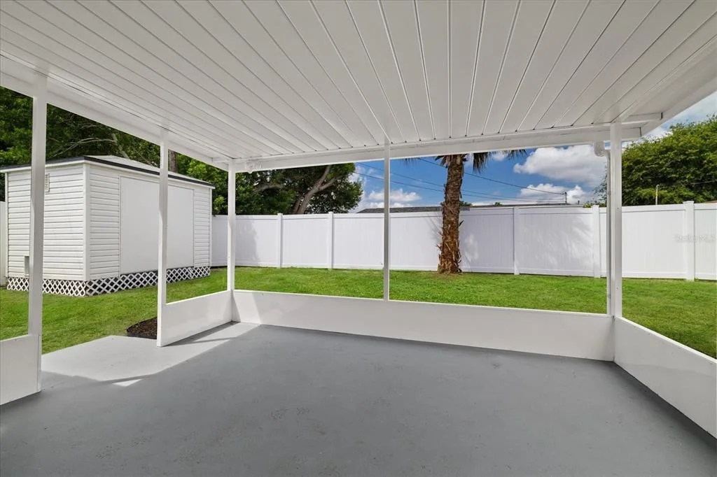 Photo of 2229 ROSELAWN DRIVE