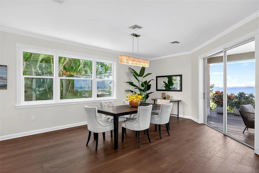 Photo of 3488 MISTLETOE LANE