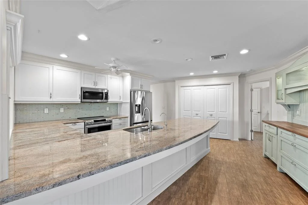 Photo of 1252 WATERSIDE LANE