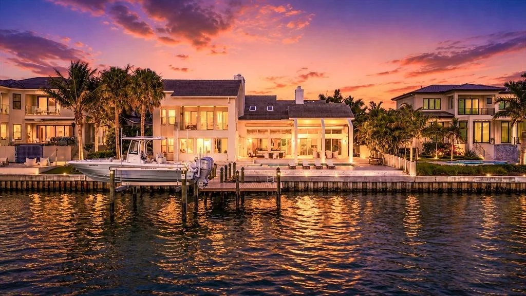 Photo of 216 BIRD KEY DRIVE