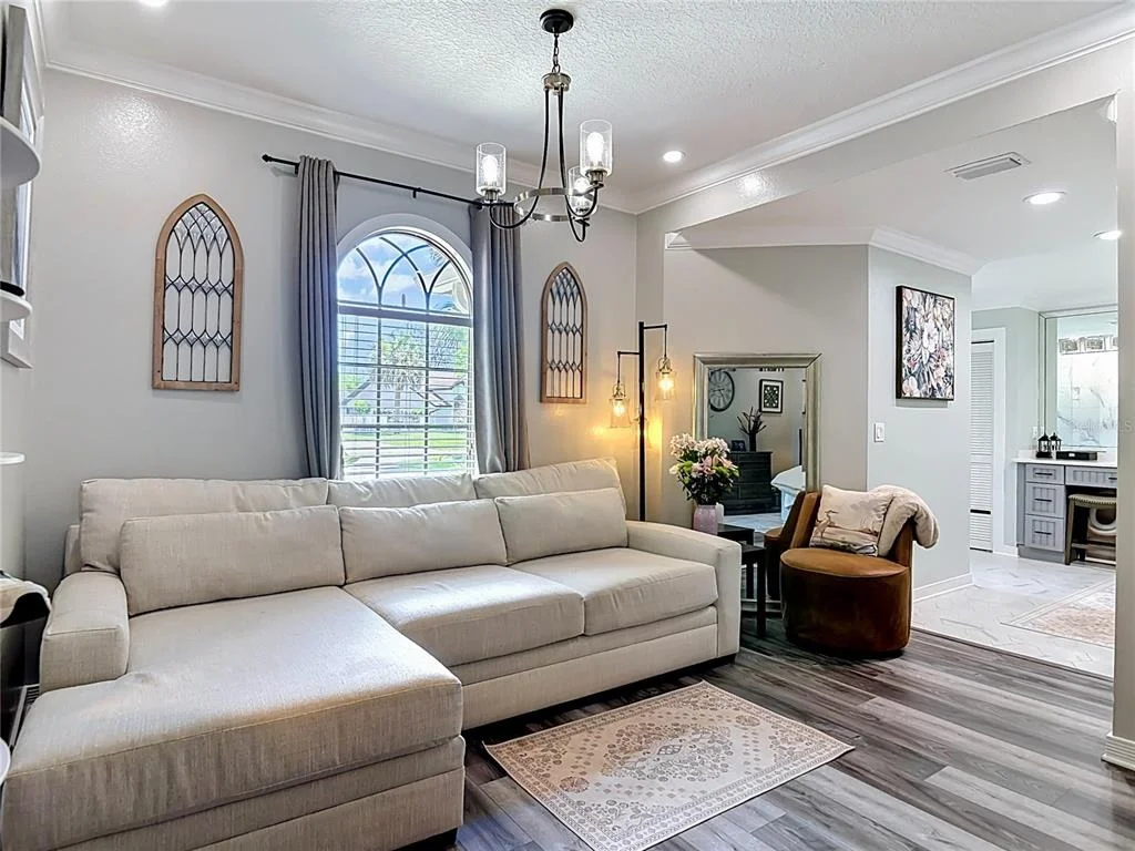 Photo of 38 WINDING CREEK WAY